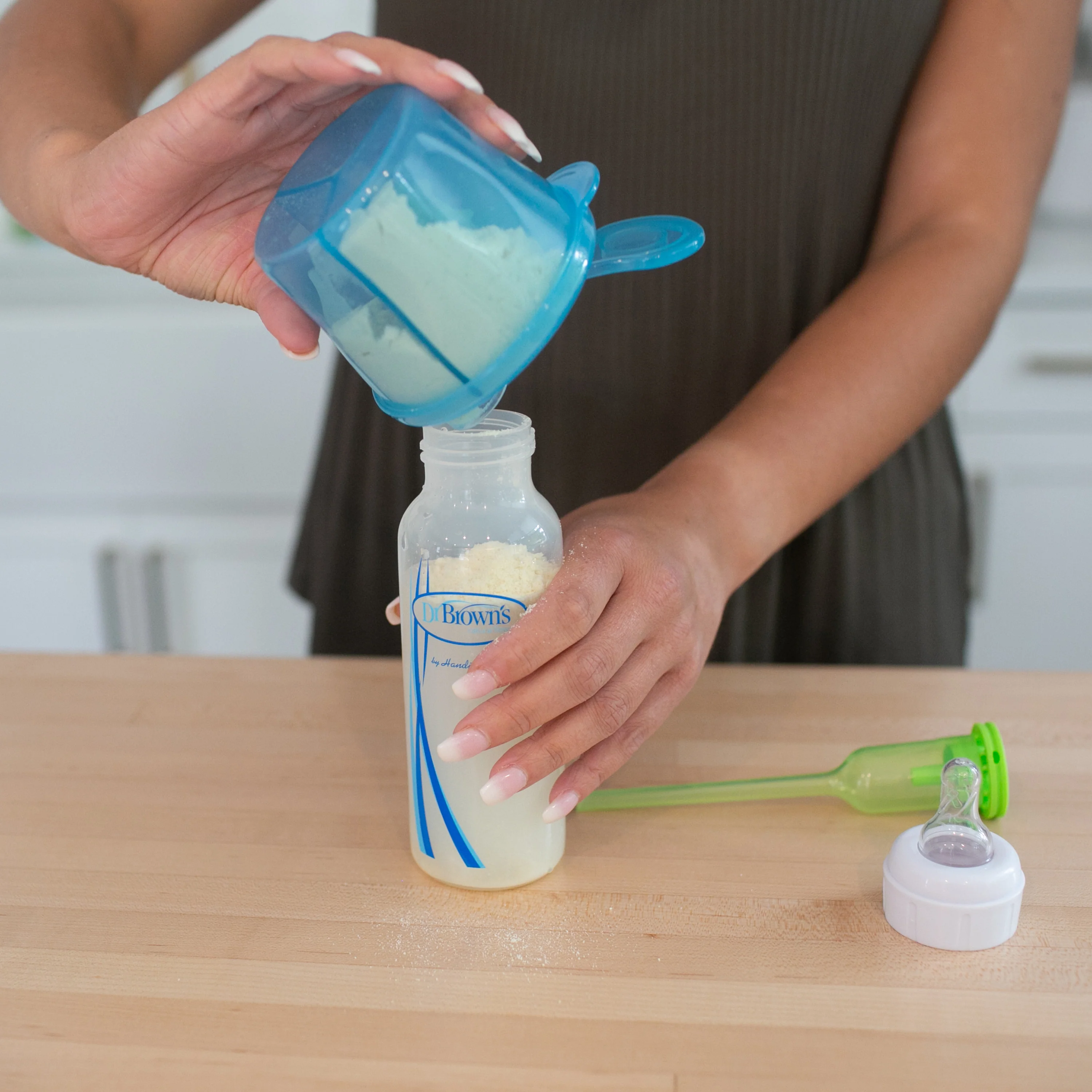 Dr. Brown’s® Baby Formula Dispenser - Image 5